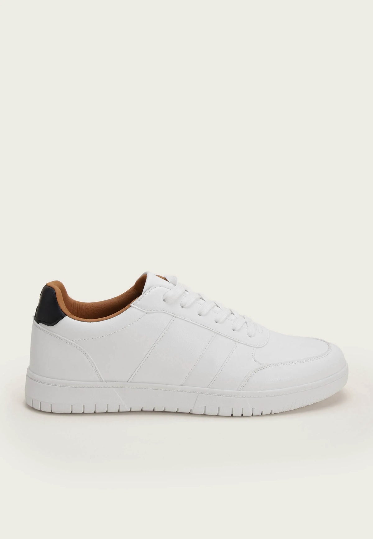 Mens White Casual Retro Lace Up Trainer