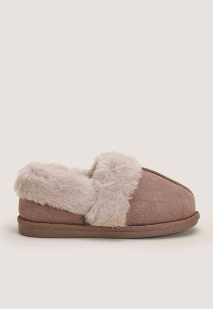 Womens Tan Fluffy Closed Back Slippers