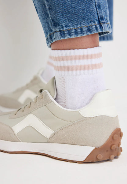 Womens Green Runner Square Trainers