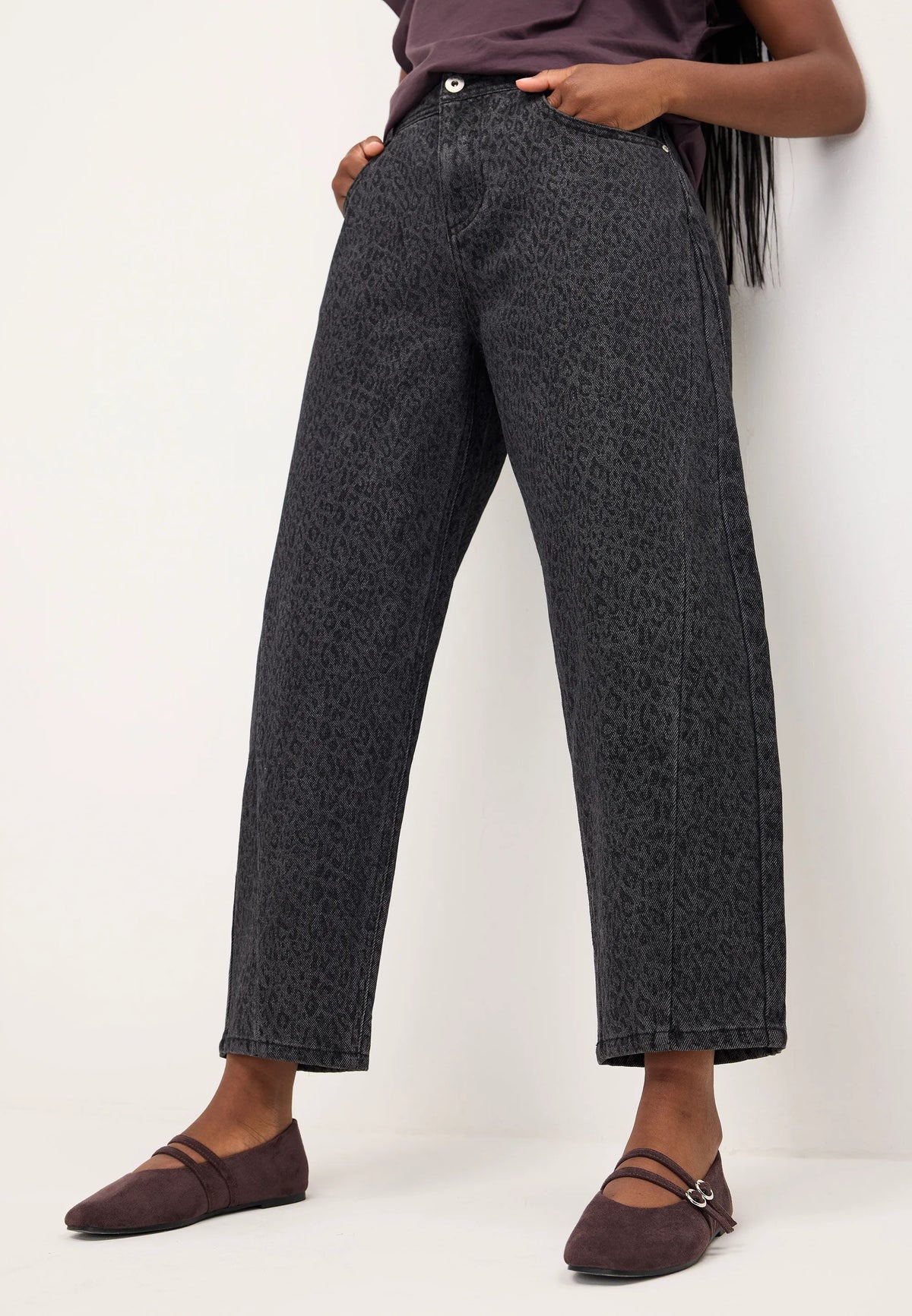 Womens Grey Leopard Print Barrel Jeans