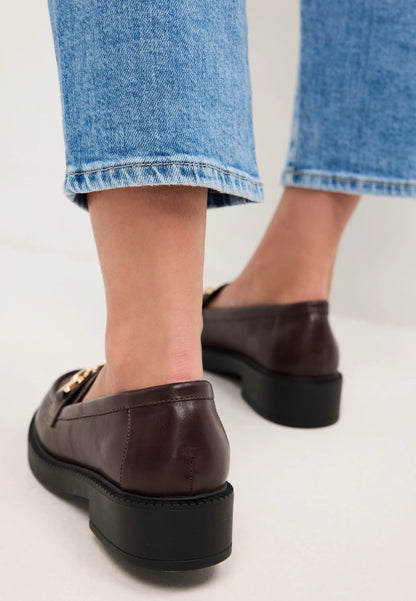 Womens Burgundy Chunky Gold Chain Loafers