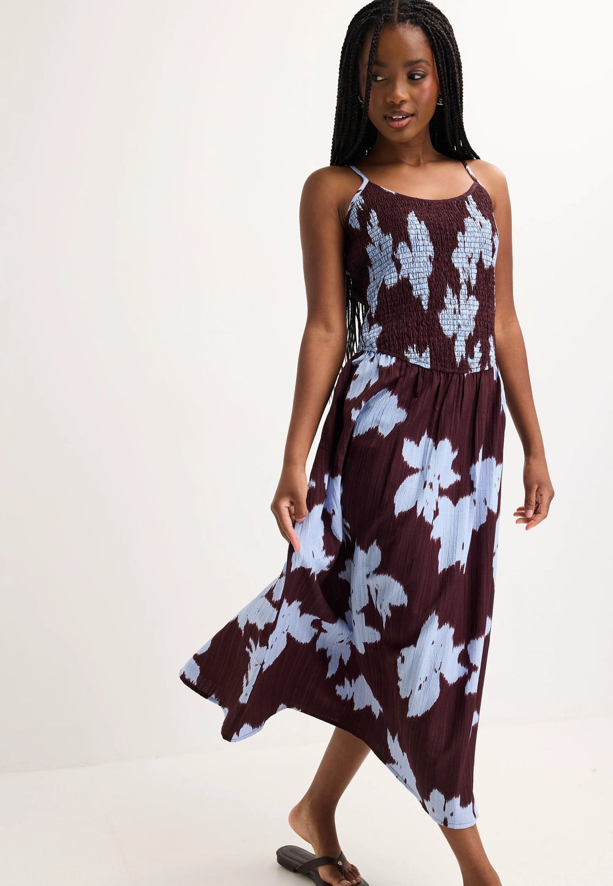 Womens Burgundy Floral Shirred Midi Dress