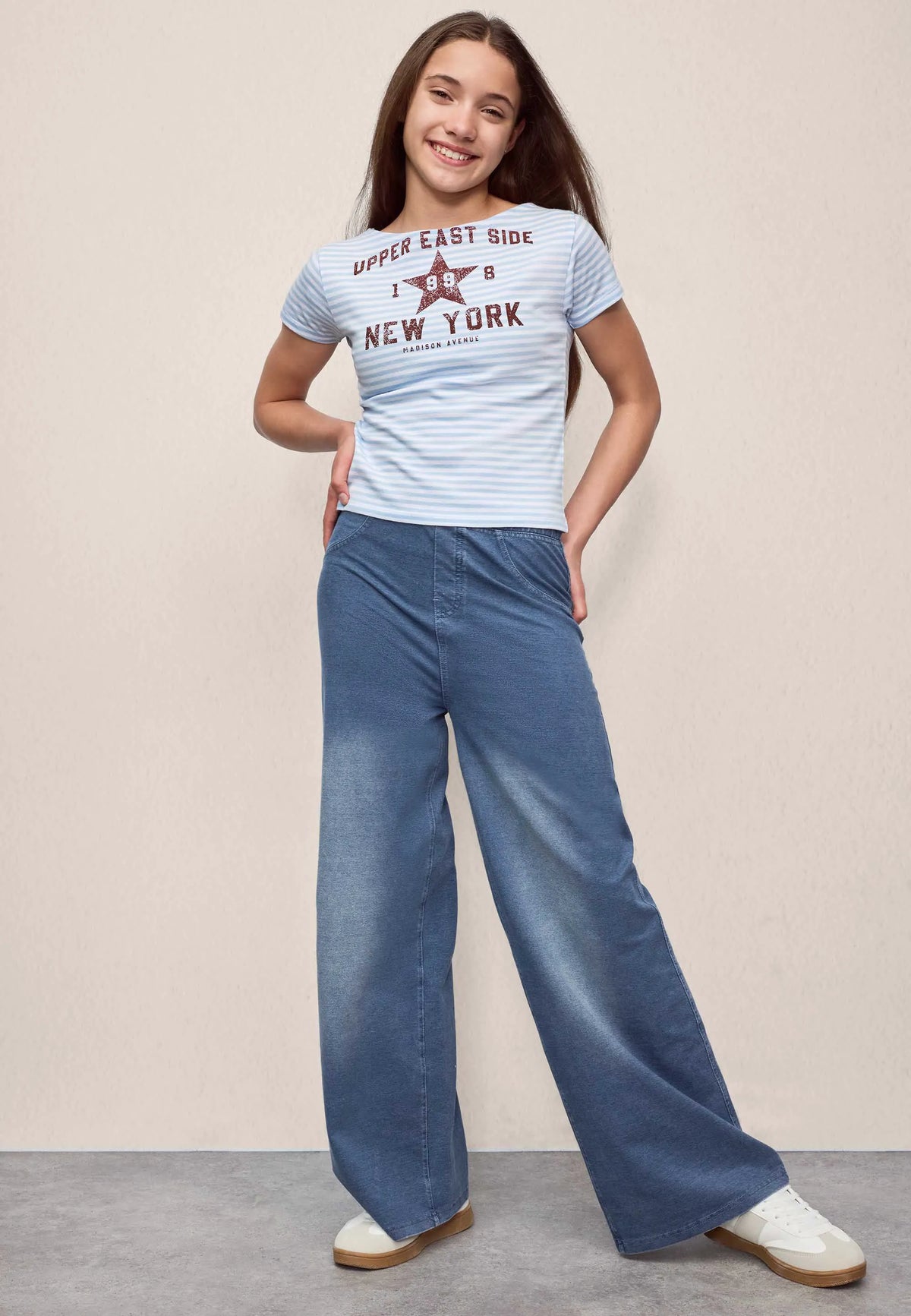 Older Girls Light Blue Slash Neck T-shirt